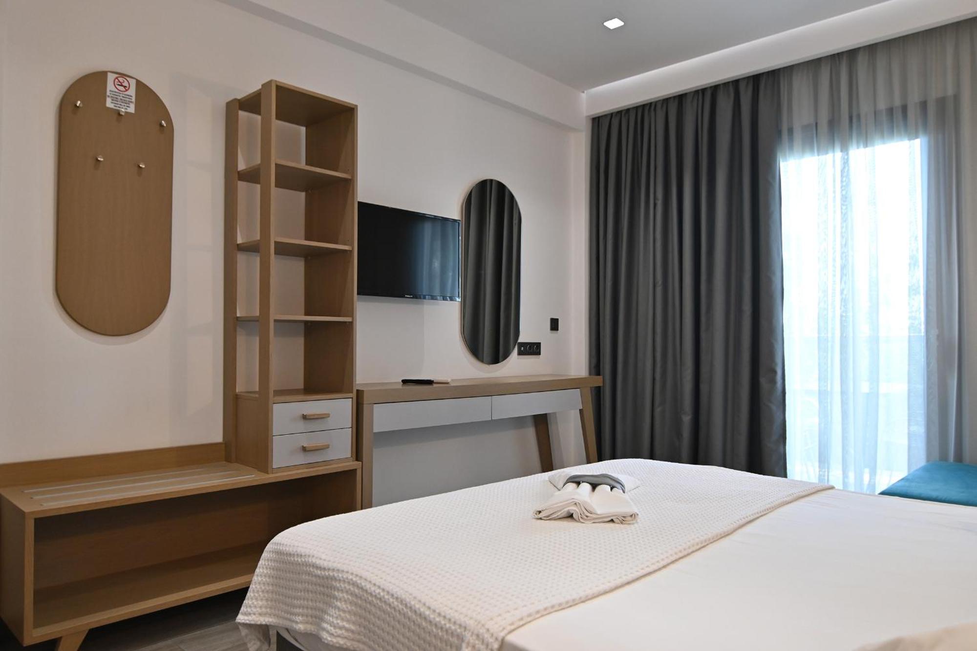 Amalia Rooms Sea View Vrasná Exteriör bild