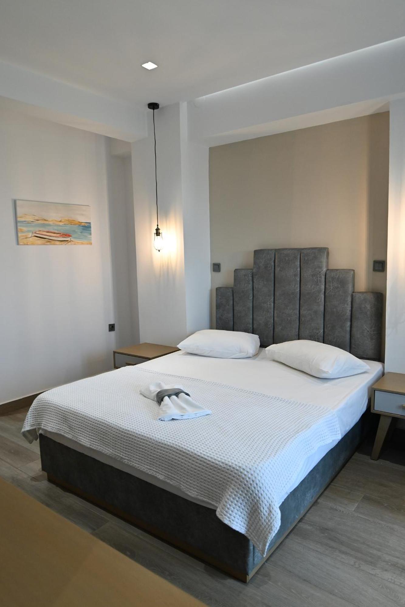 Amalia Rooms Sea View Vrasná Exteriör bild